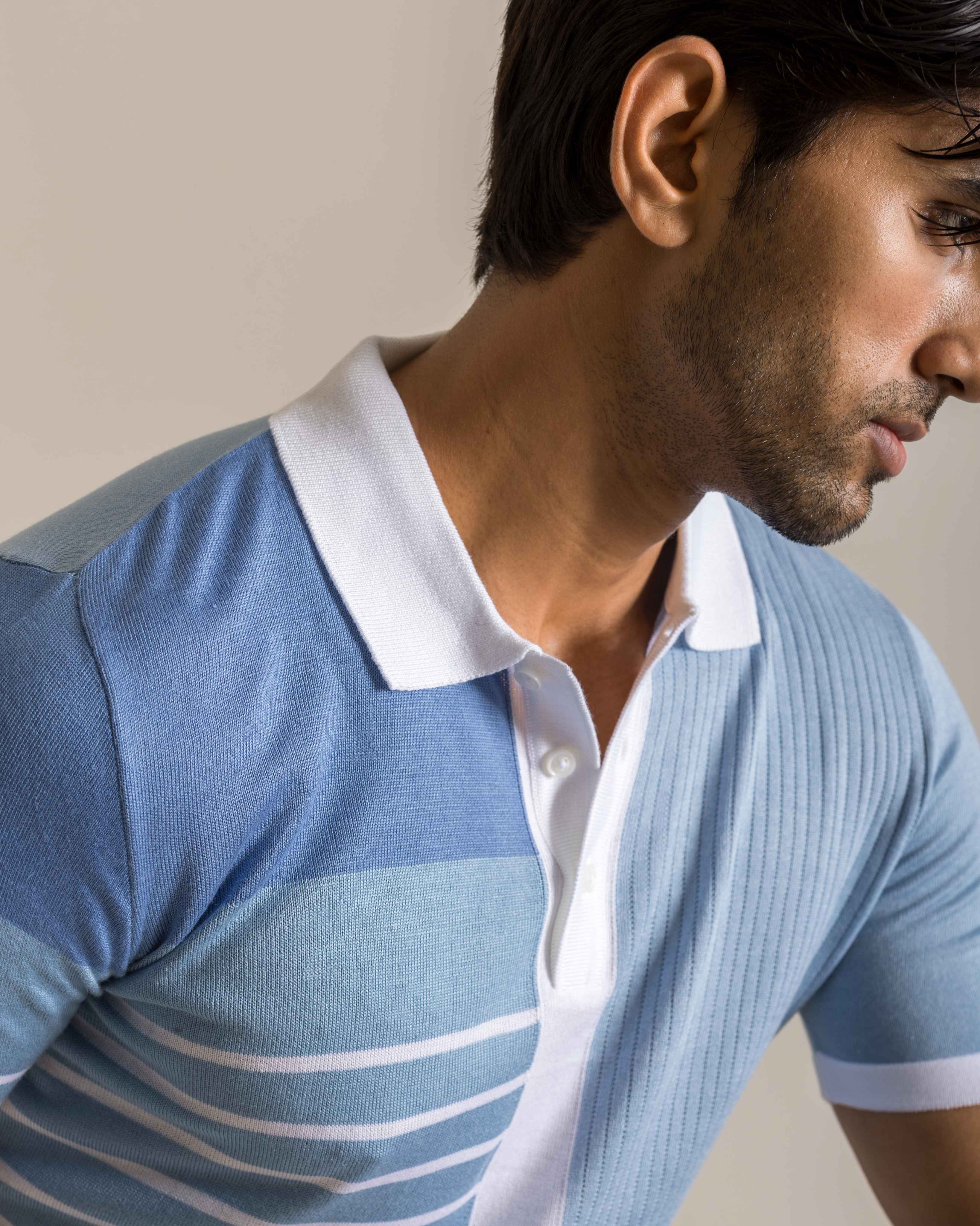 SPLIT TEE