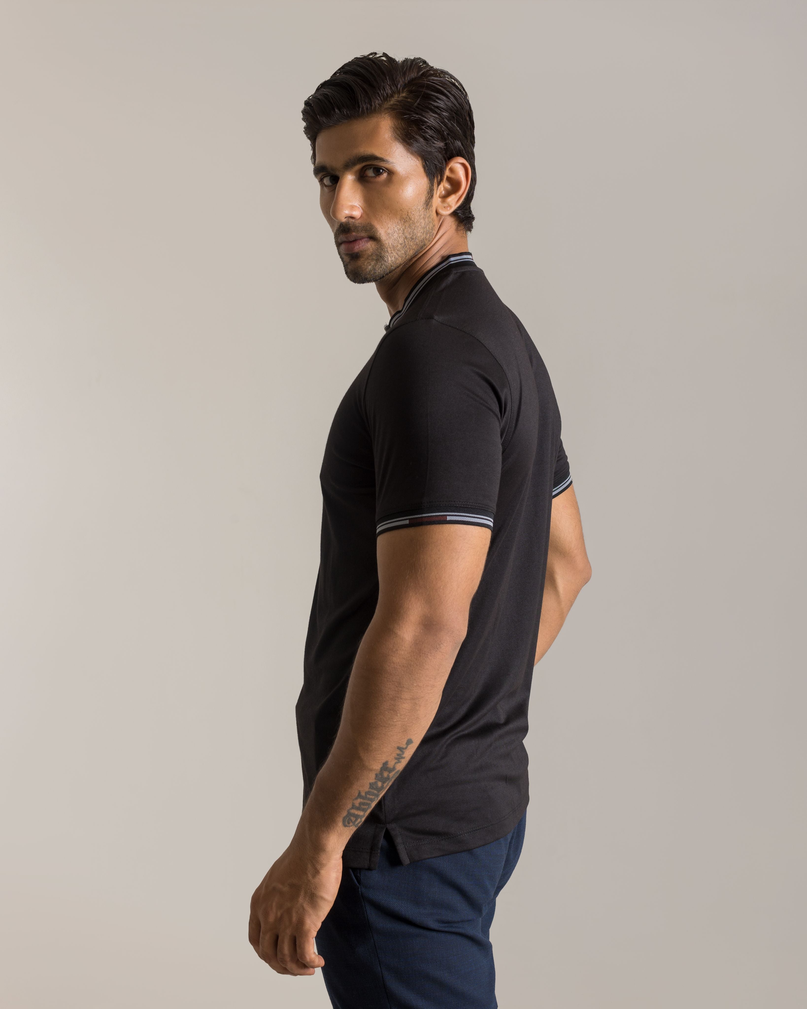 HERITAGE HENLEY
