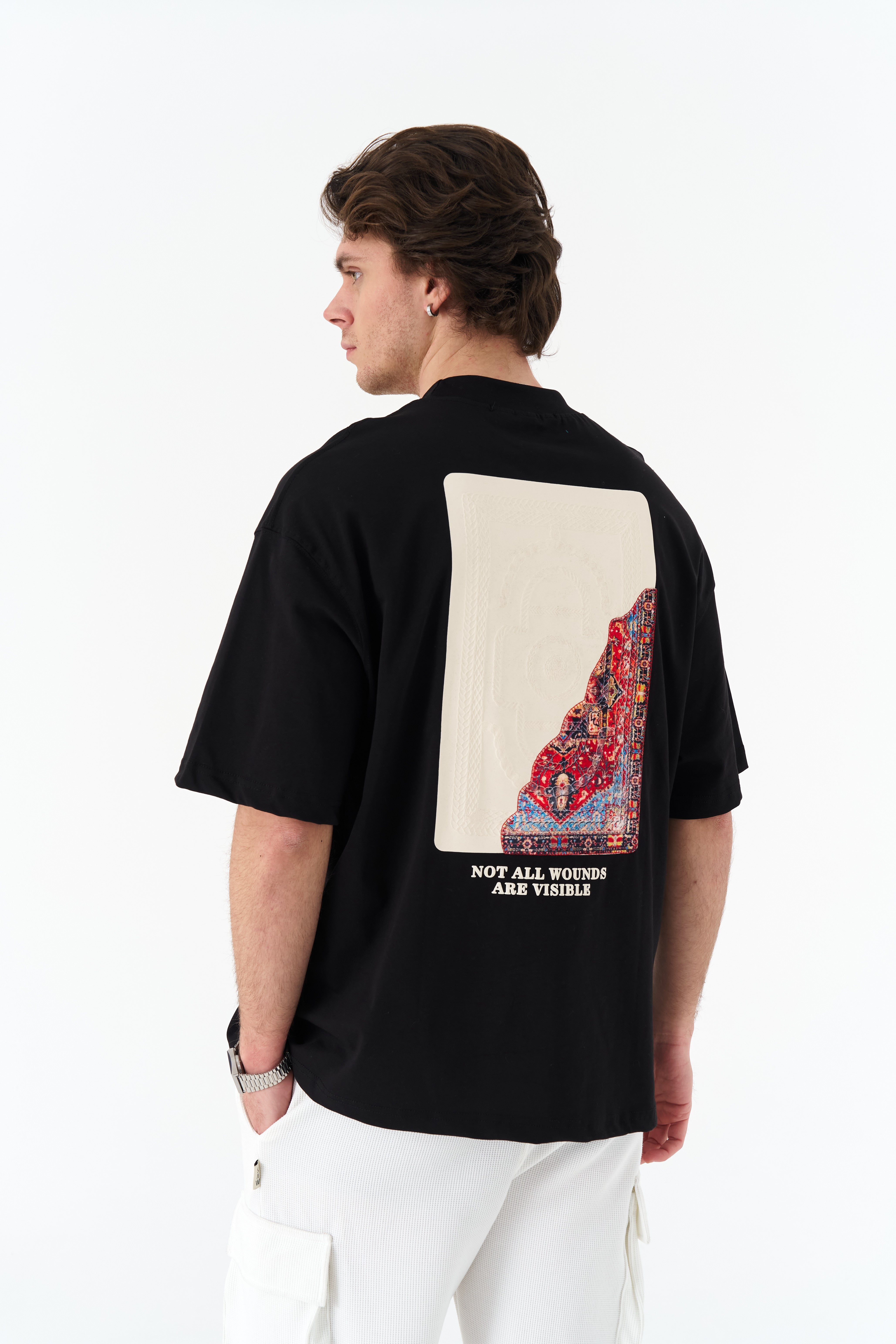 Kaleen Tee