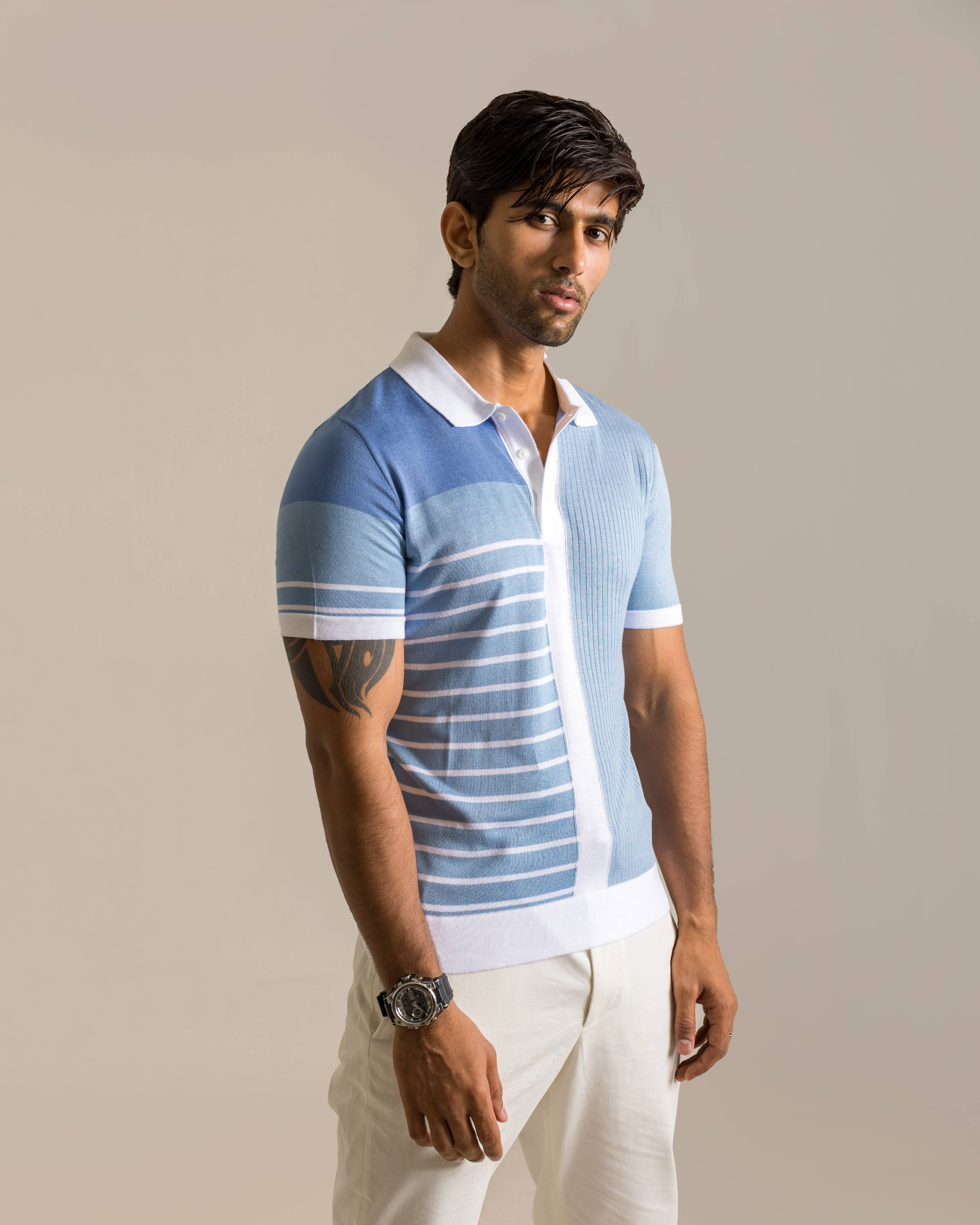 SPLIT TEE